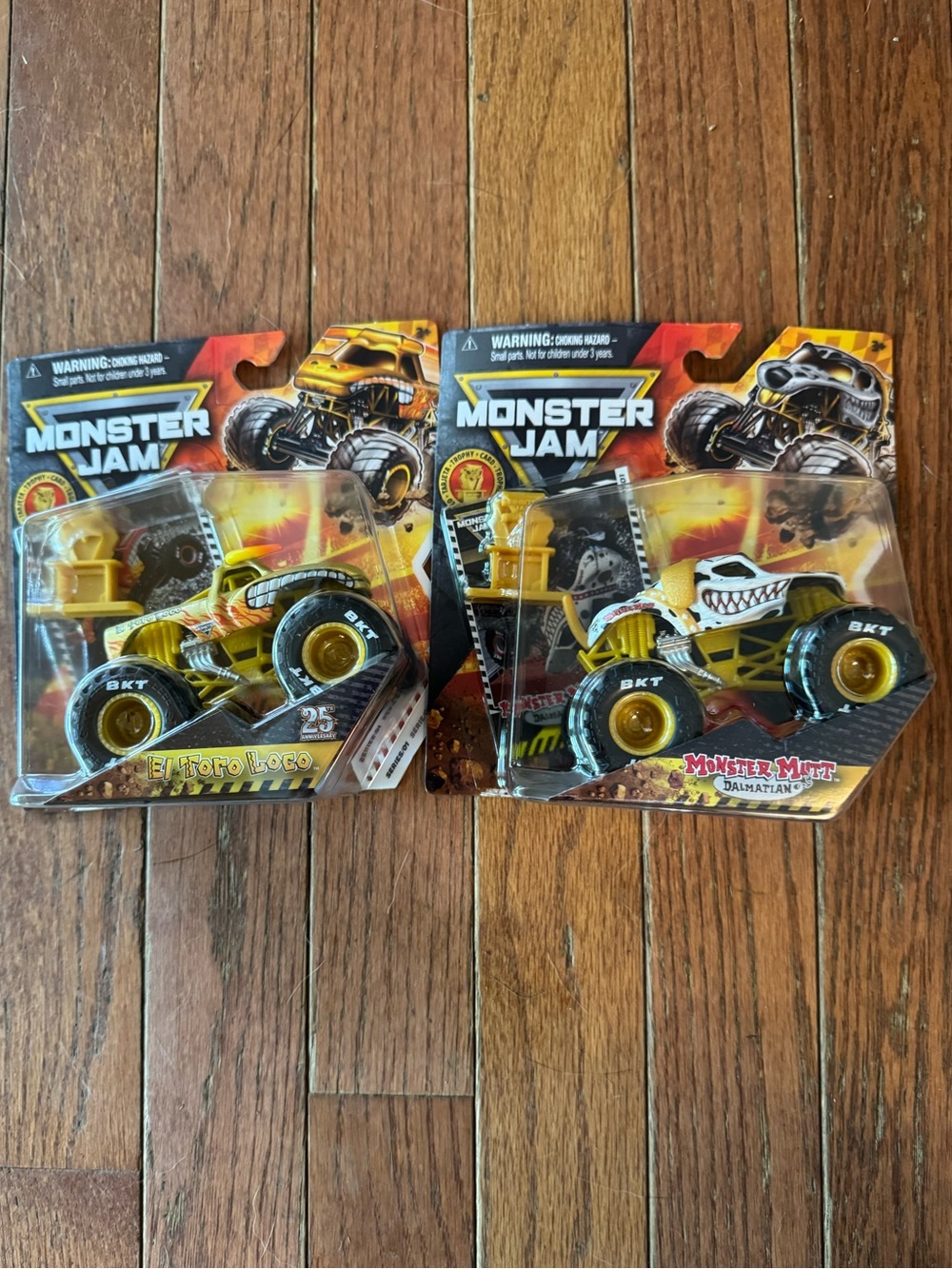 Monster mutt and el toro loco series 01 Pack of 2